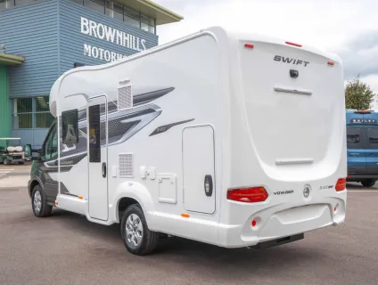 Swift Voyager 540 165BHP Auto 2026