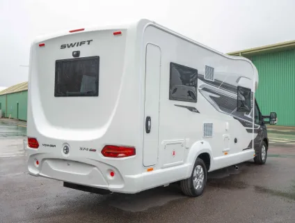 Swift Voyager 574 165BHP Auto 2026