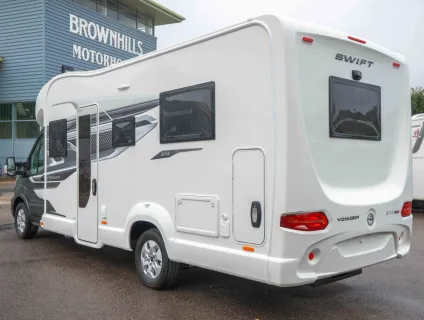 Swift Voyager 574 165BHP Auto 2026