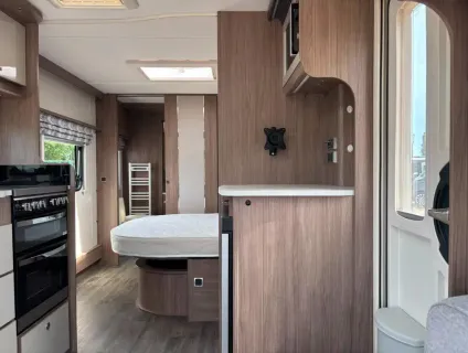Coachman VIP 575 2022