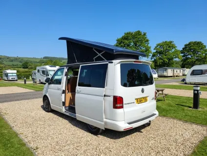 Volkswagen transporter t5 2014