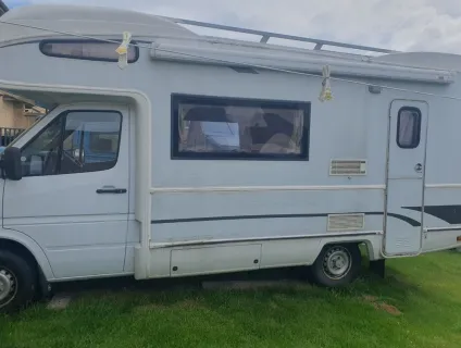 Compass Caravelle 2001
