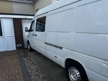 Mercedes CD1 311 sprinter van part converted 2006