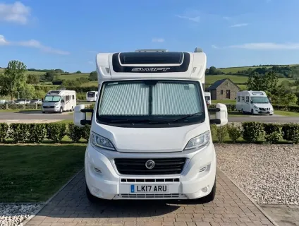 Swift escape 674 2017