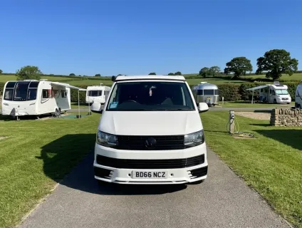 Volkswagen T30 2016
