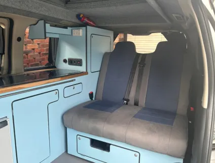 Nissan Elgrand 2006