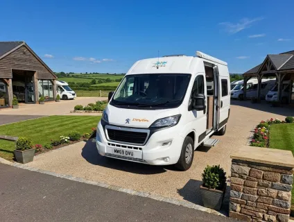 Peugeot Boxer 335 Professional L3H2 Blue HDi 2019