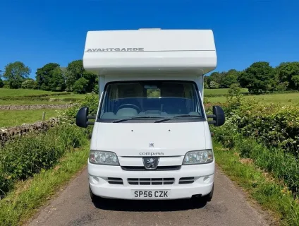 Compass Avantgard 2006