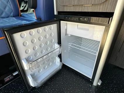 Volkswagen Camper Levante Six 2024