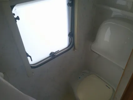 Elddis Autoquest 100  2007
