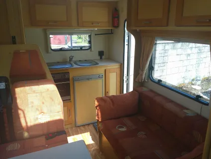 Elddis Autoquest 100  2007