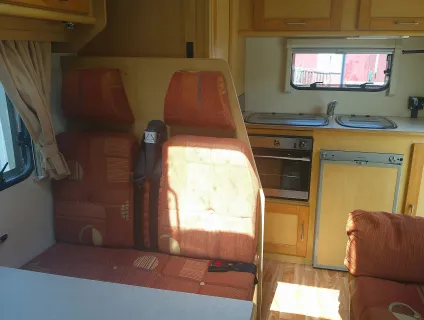 Elddis Autoquest 100  2007