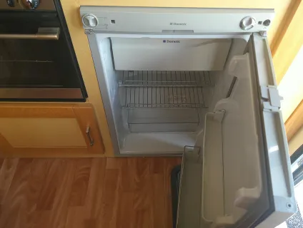 Elddis Autoquest 100  2007