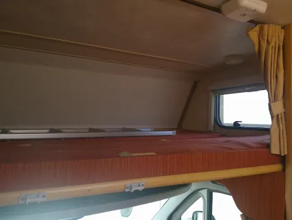 Elddis Autoquest 100  2007