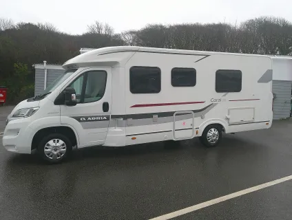 Adria Coral Axess 670 SLT 2015