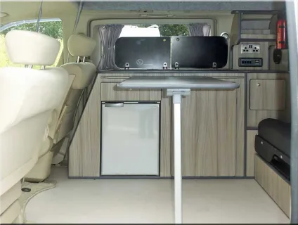 Nissan Elgrand Campervan Conversion 2020