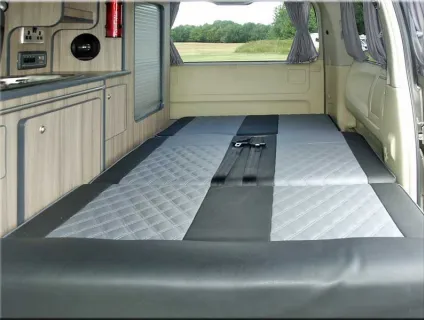Nissan Elgrand Campervan Conversion 2020