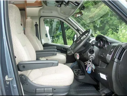 Auto-Trail Frontier Savannah Fiat Ducato 2015