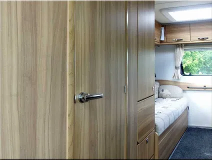 Elddis Majestic 140 Peugeot Boxer 2015