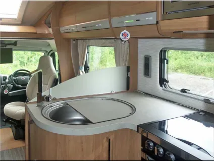 Auto-Trail Frontier Savannah Fiat Ducato 2015