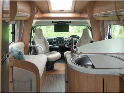 Auto-Trail Frontier Savannah Fiat Ducato 2015