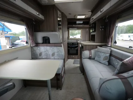 Auto-Sleepers Nuevo ES 2019