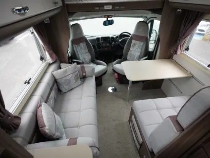 Auto-Sleepers Nuevo ES 2019