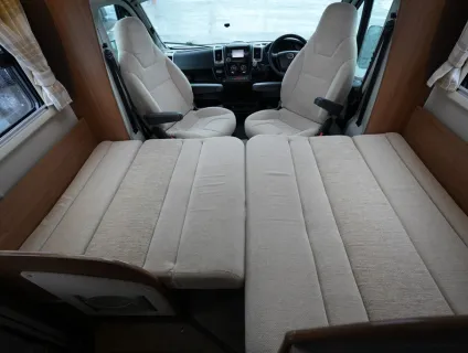 Autotrail Apache 632 2015