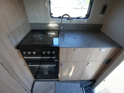 Autotrail Imala  2025