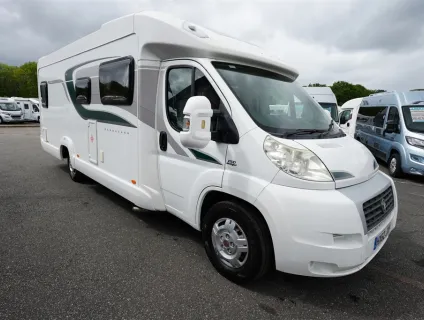 Bessacarr E584  2012