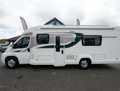 Bessacarr E584  2012
