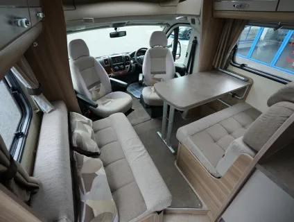 Bessacarr E584  2012