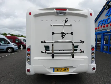 Bessacarr E584  2012