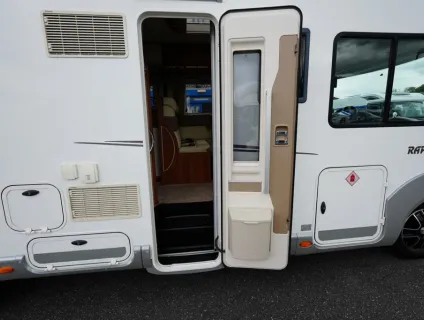 Rapido 8066DF  2016