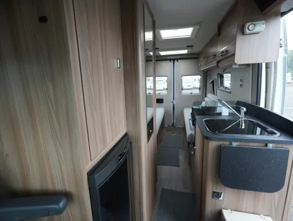 Swift Select 122 2019