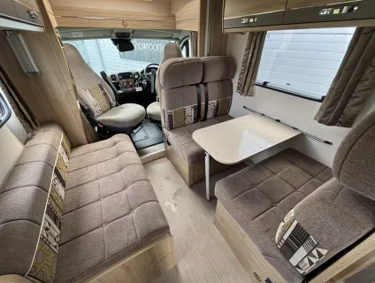 Elddis  Evolution 196 2017