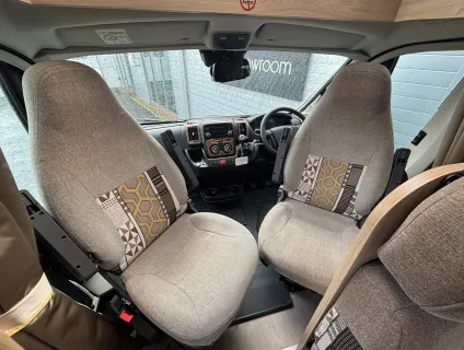 Elddis  Evolution 196 2017