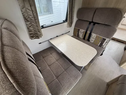 Elddis  Evolution 196 2017