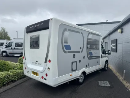 Auto-Sleeper  Broadway EK 2014