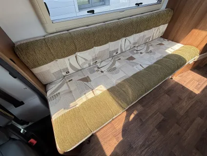 Auto-Sleeper  Broadway 2012
