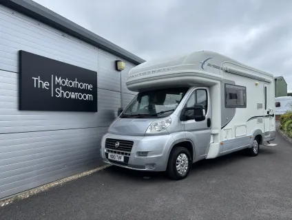 Auto-Trail  Navajo 2010