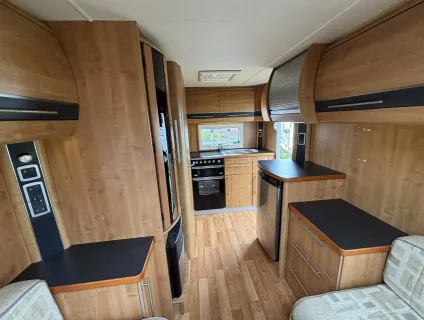 Auto-Trail  Navajo 2010