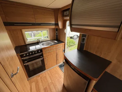 Auto-Trail  Navajo 2010