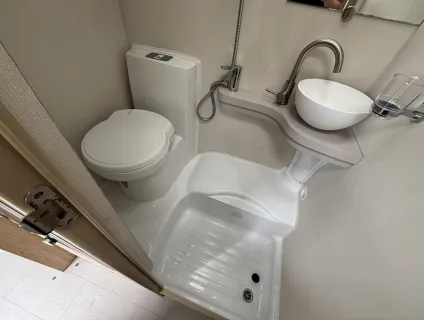 Elddis  Autoquest 196 2019