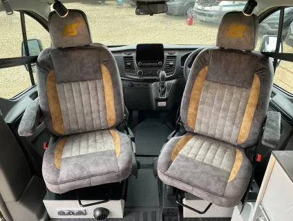 Auto-Sleepers  Custom Air Auto (T-00140) 