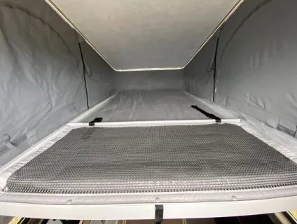 Auto-Sleepers  Custom Air Auto (T-00140) 