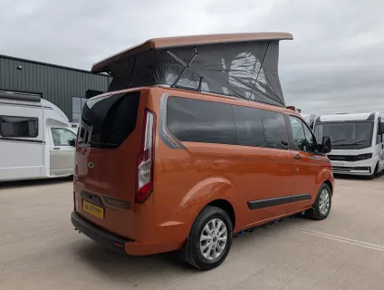 Auto-Sleepers  Custom Air Auto (T-00140) 
