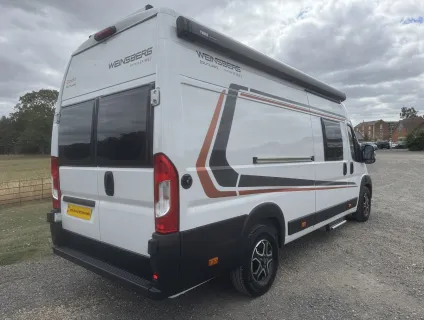 Weinsberg  Carabus 630 MEG Outlaw Edition Fire  (BN: 2605) 