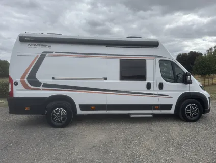 Weinsberg  Carabus 630 MEG Outlaw Edition Fire  (BN: 2605) 