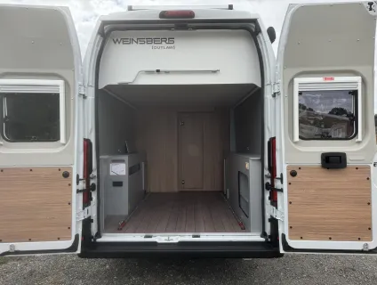 Weinsberg  Carabus 630 MEG Outlaw Edition Fire  (BN: 2605) 
